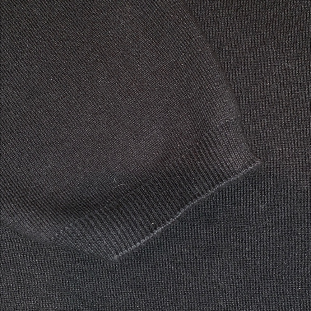 Classic Men’s Lacoste Sweater - Picture 5 of 7